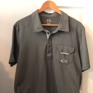 Oakley men’s polo shirt. Short sleeve. XL.